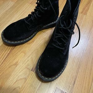Black velour fabric Dr Martens boots—never been worn—size 9 Womens
